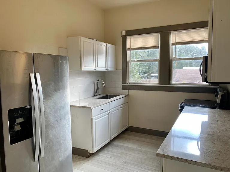 1212 E 25th Ave #C — Photo 5
