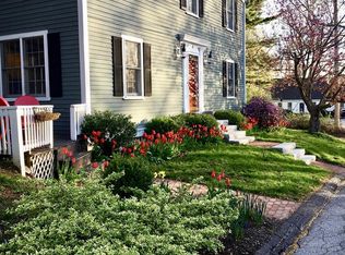 4 Swetts Hl, Amesbury, MA 01913