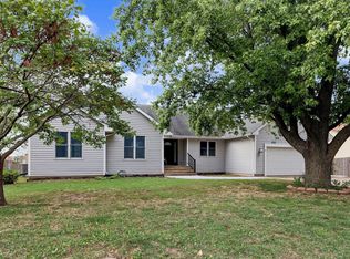 227 W Pine View Dr, Andover, KS 67002