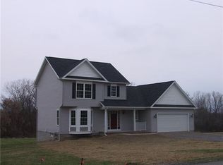 120 Pole Brg, Avon, NY 14414