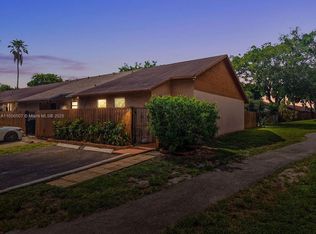 6726 NW 192nd Ln, Hialeah, FL 33015