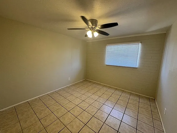 5857 W Coolidge St — Photo 12
