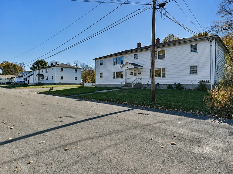 24 Aldrich St — Photo 9