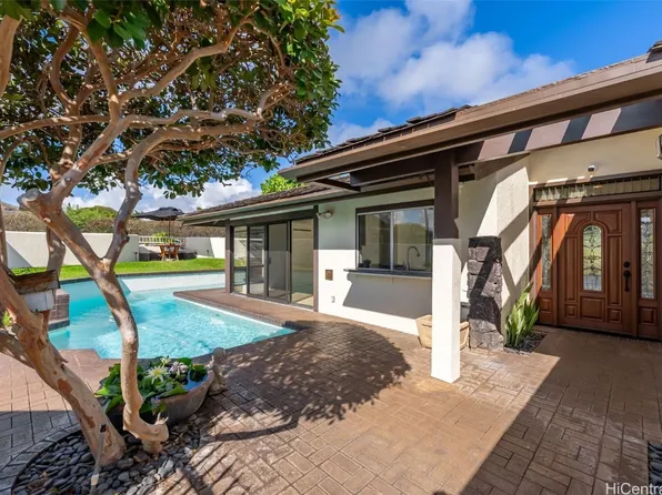 7704 Kalohelani Pl, Honolulu, HI 96825