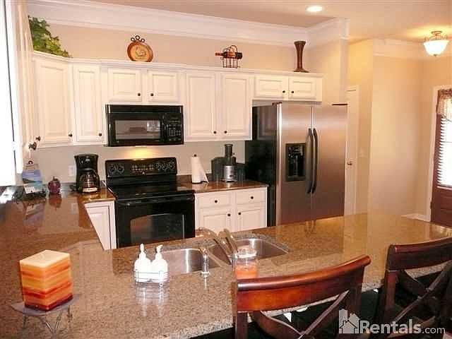 2nd image of 1393 Inverness Cove Dr