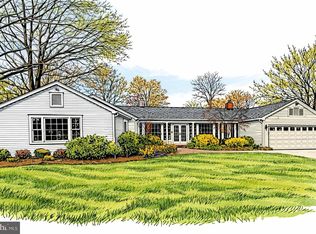 6336 Oak Ridge Dr, Alexandria, VA 22312