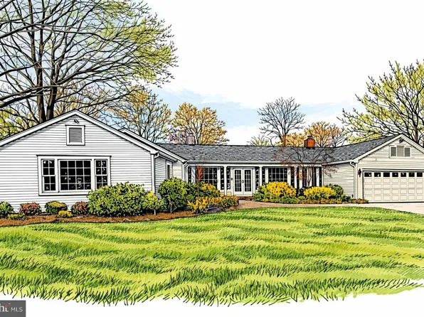 6336 Oak Ridge Dr, Alexandria, VA 22312