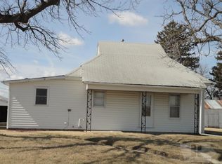 2851 Rutledge Ave, Oskaloosa, IA 52577