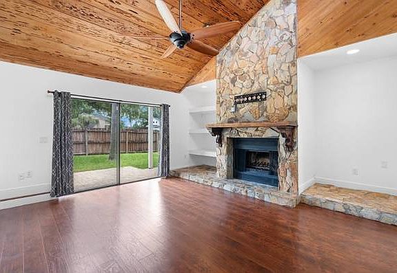 2nd image of 7815 N River Shore Dr