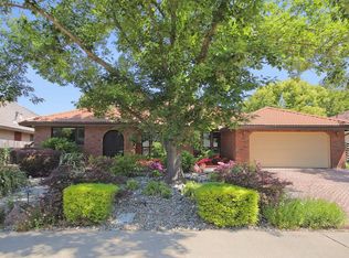 419 Deer River Way, Sacramento, CA 95831