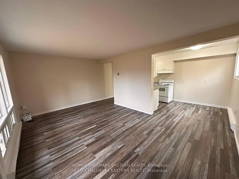 106 Lansdowne St W #204 — Photo 8