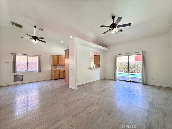 4th image of 67900 Ontina Rd