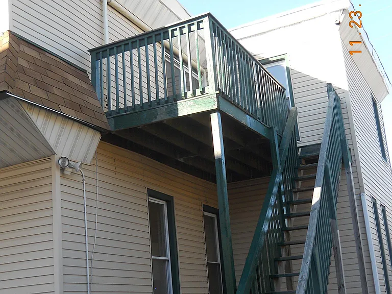 1143 Louisa St #3 — Photo 12