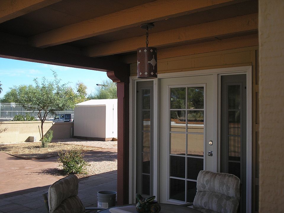 2nd image of 103 E Los Arcos