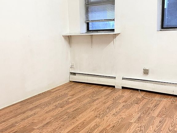 2nd image of 167 Sands St #608