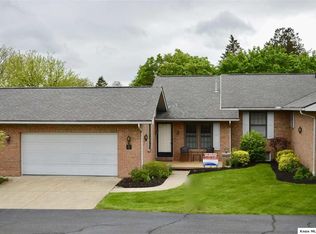 103 Vernonview Ct, Mount Vernon, OH 43050