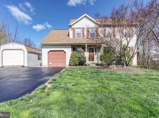 1443 Coventry Dr, Hatfield, PA 19440