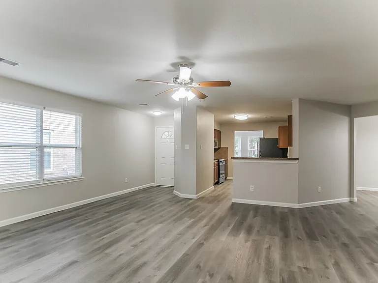 4843 Fair Oak Dale Ln — Photo 3