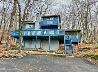 6467 Decker Rd, Bushkill, PA 18324