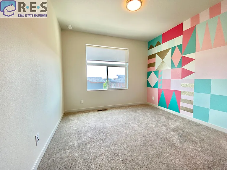 9190 E 52nd Dr — Photo 8