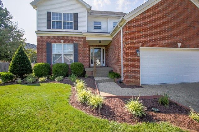2nd image of 9511 Applewood Cir