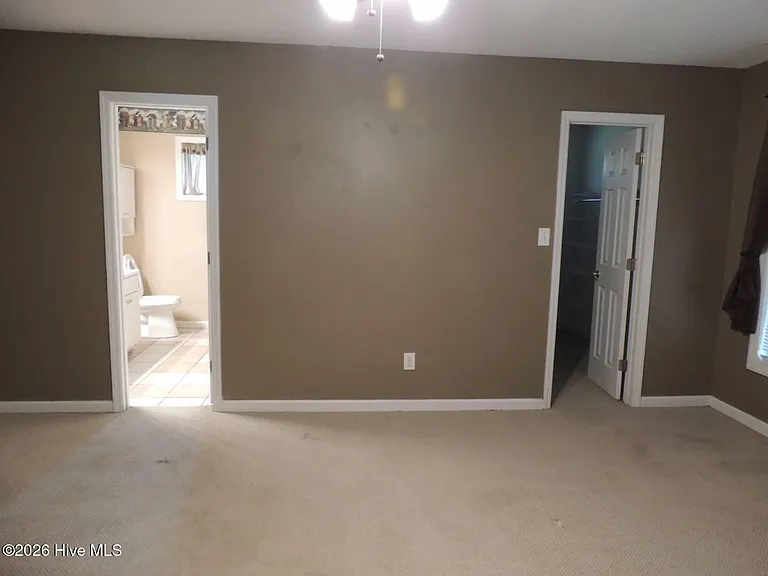 403 Jacqueline Dr — Photo 17