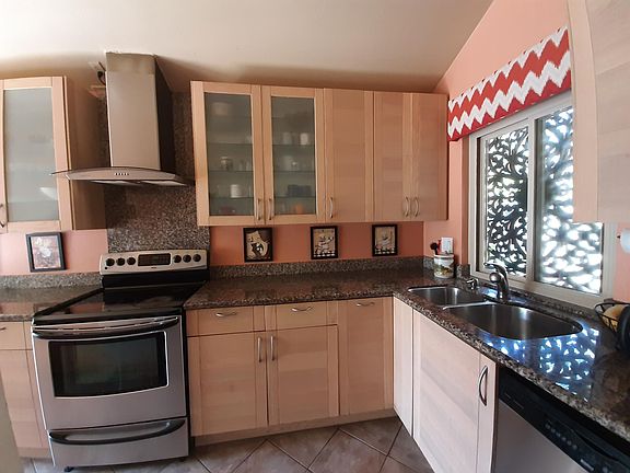 Kitchen with high ceiling