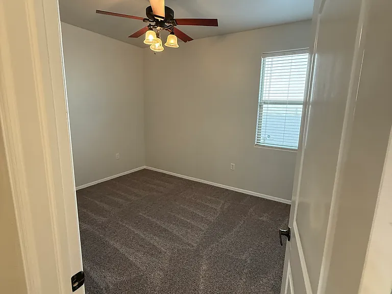3660 Sienna Ave — Photo 17