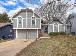 12324 W 71st Ter, Shawnee, KS 66216