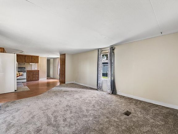 3rd image of 1229 Elkhorn St Lot 5