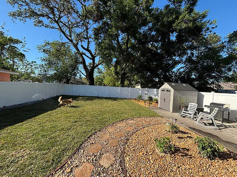 2908 E 20th Ave — Photo 4