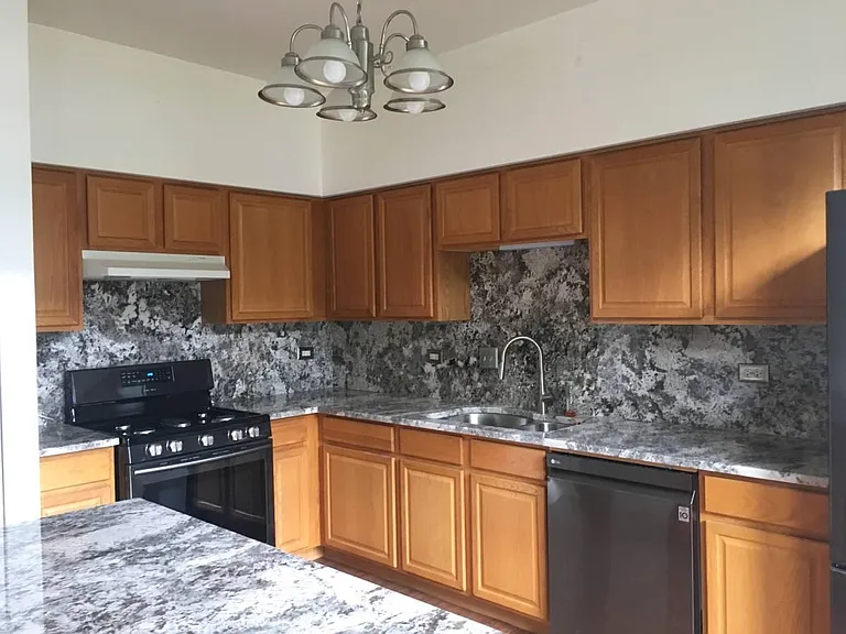 2906 Cedar Glade Dr — Photo 4