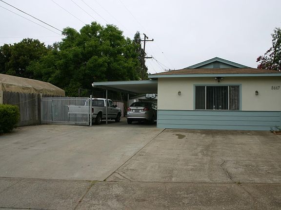3rd image of 8447 Carmel St
