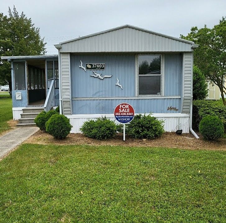 2nd image of 37403 Shady Way