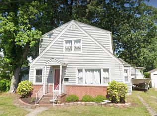 11 Jenkins Pl, Portsmouth, VA 23702