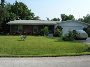 1707 Edgevale Rd, Fort Pierce, FL 34982