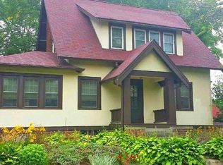 7707 Ashworth Rd, West Des Moines, IA 50266