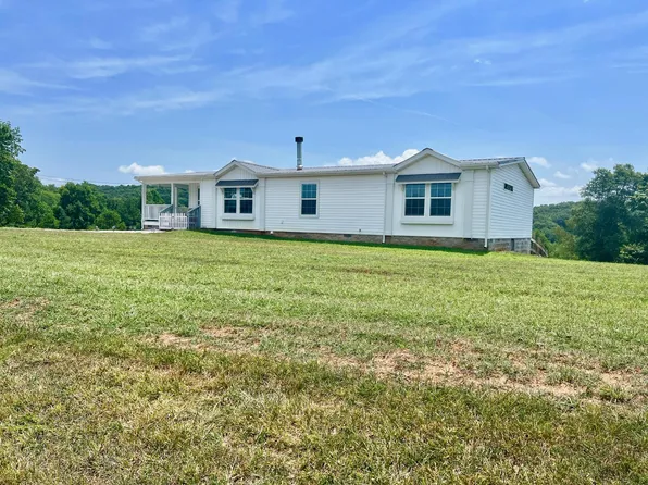 245 Blackberry Ln, Spring City, TN 37381