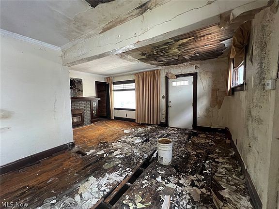 5th image of 3641 E 106th St
