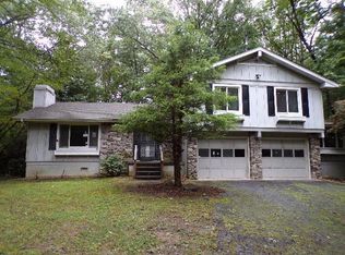 32 Glen Cove Rd, Arden, NC 28704