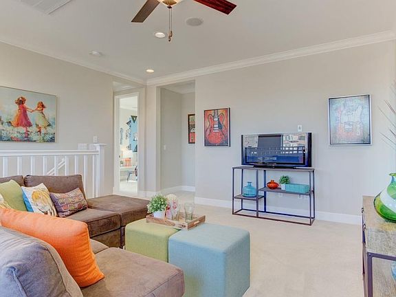5th image of 140 Julia Island Cir