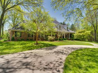 1301 Stonehaven Rd, Columbia, MO 65203