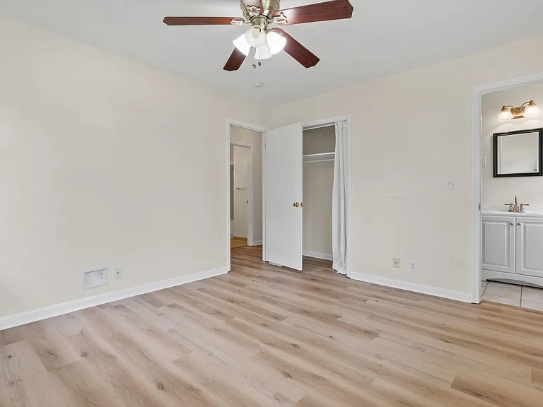 513 Willard St — Photo 10