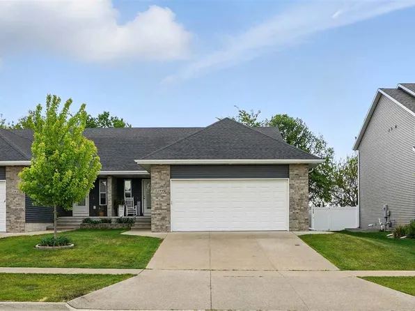 200 Elderberry St, Tiffin, IA 52340