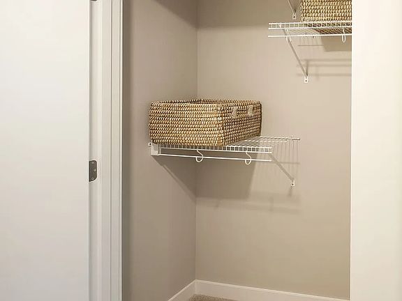 Walk-in closet