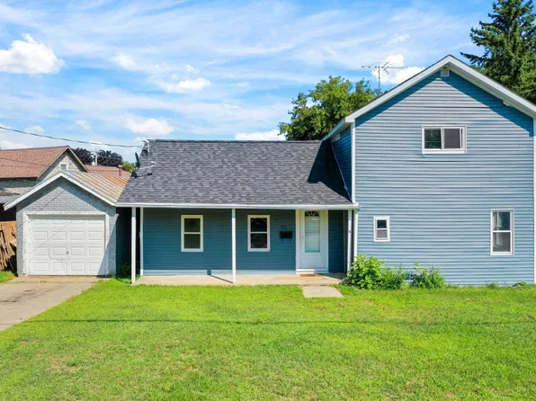 213 Pine Ave, Oconto, WI 54153