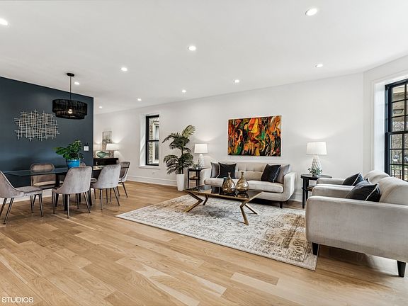 4th image of 4230 N Wolcott Ave