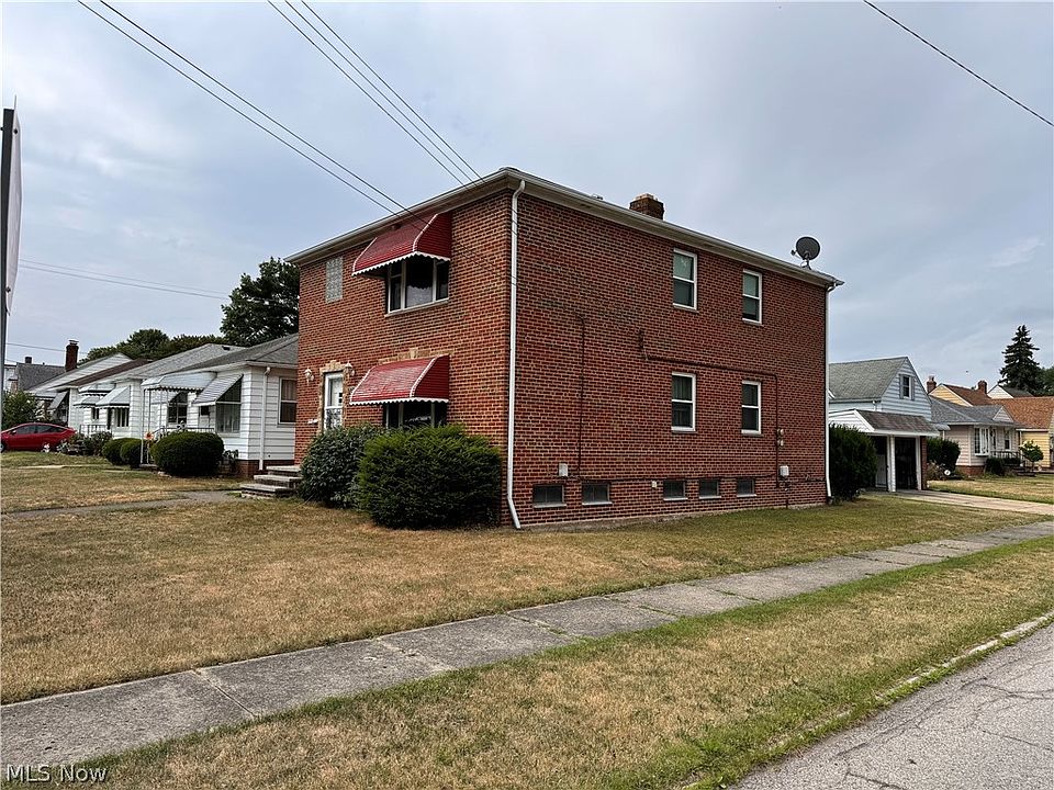 2nd image of 5876 W 54th St