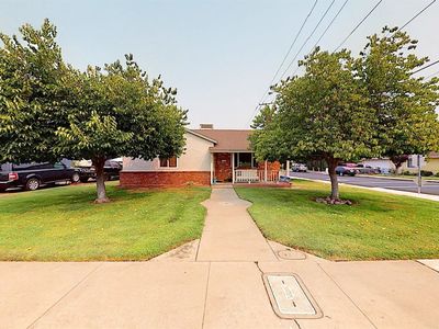 302 Birdwell St, Oakdale, CA, 95361