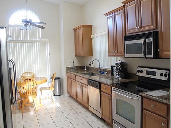 2nd image of 120 Country Creek Ln